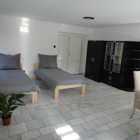 Liliom Apartment Szeged Ngoại thất bức ảnh