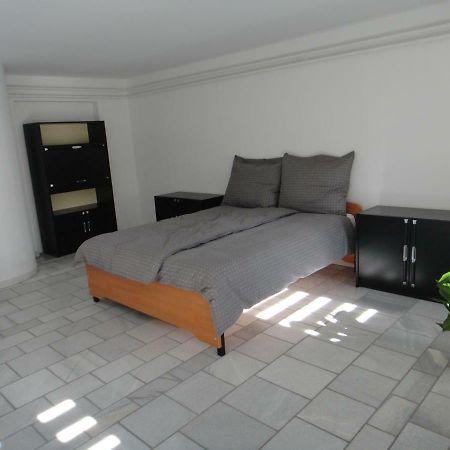 Liliom Apartment Szeged Ngoại thất bức ảnh