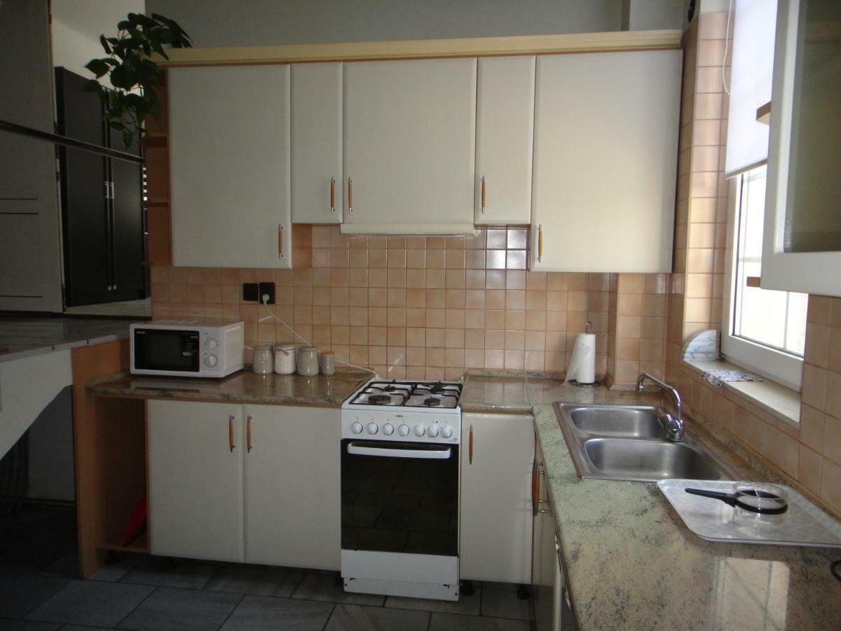 Liliom Apartment Szeged Ngoại thất bức ảnh